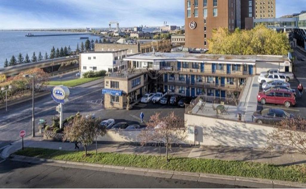 Voyageur Lakewalk Inn Duluth Dış mekan fotoğraf